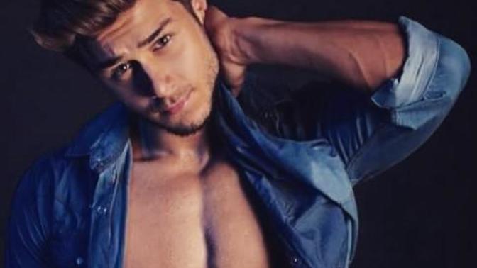 Best Model Of The World erkekte birinci Onur Seyit oldu. Demek ki manken gibi kızlar ve erkekler varmış bizde de değil mi?