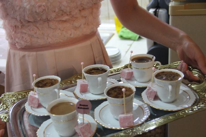 Sizi istemeye gelen damat adayı ikram ettiğiniz kahveyi 