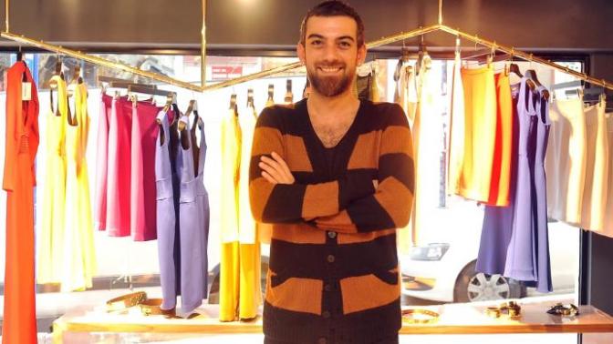 Hakan Akkaya gay mi?