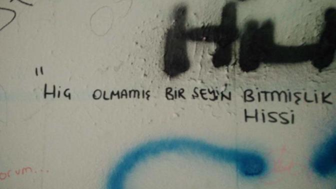 Hiç olmamış bir şeyin bitmişlik hissini yaşadınız mı?