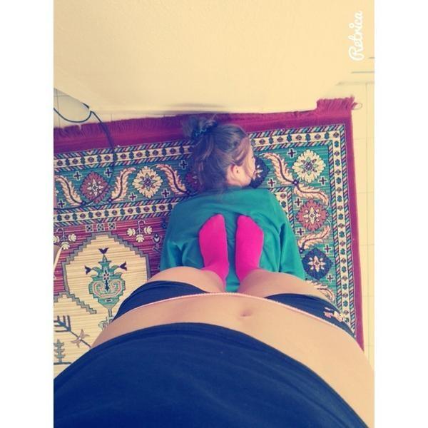 Kızlar, en son kaç hafta önce fotoğraftaki gibi birisine masaj yaptınız :) ?