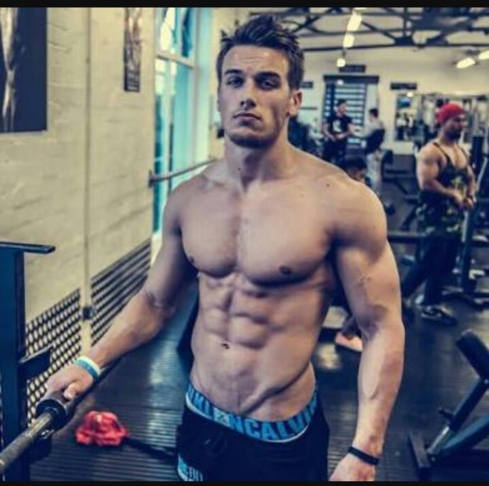 Sizce en iyi fitness model hangisi ?