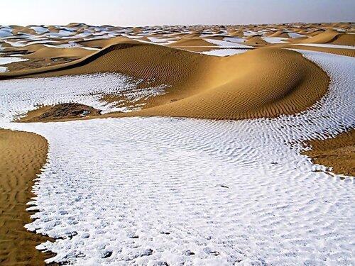 Çölde kar ❄ yağar mı demeyin.. Sahra çölünde karın yadığını biliyormusunuz?