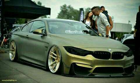 Tek aşk BMW dir bana katılan varmı??
