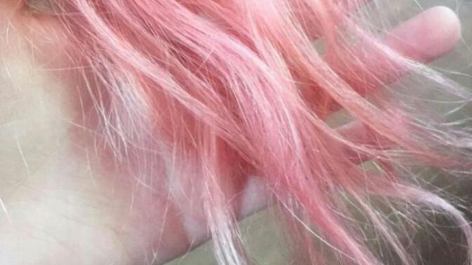 Pembe saç hakkında ne düşünüyorsunuz?