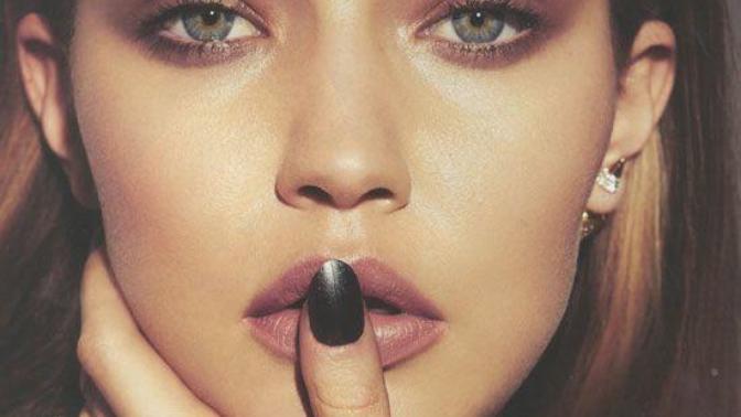 Gigi Hadid mi Barbara Palvin mi?