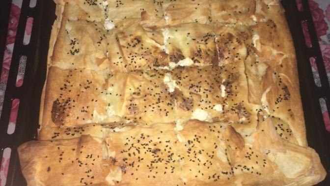 Evlenirken hamarat bir kız mı, yoksa beceriksiz ama güzel bir kız mı tercih edersiniz?