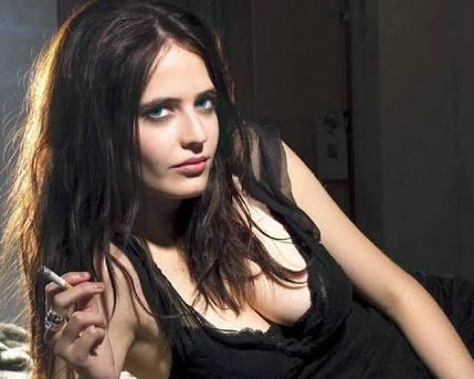 Eva Green sizce seksi mi 😼😼😼?