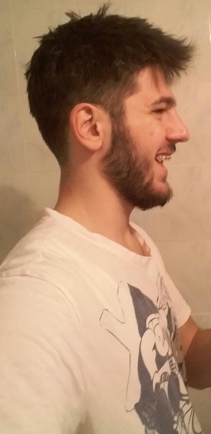 Arkadaşlar burnum büyük mü 😕 ?