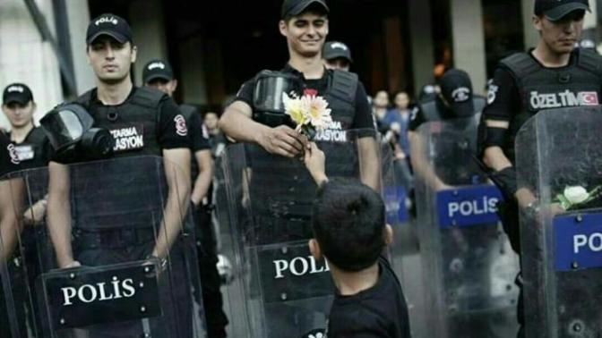 Sizce polislik parası için yapılan meslek mi?