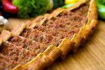 Lahmacun mu? Kıymalı pide mi??