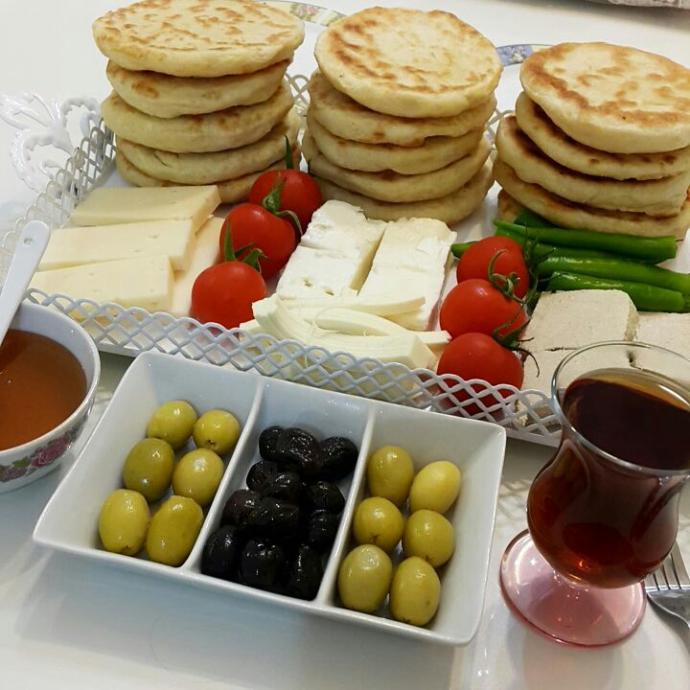 Kahvaltınızı saat kaçta yaparsınız?