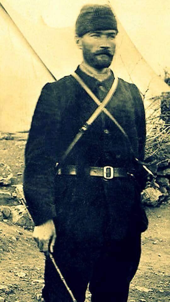 Atatürk'e sakal yakışıyor mu sizce? 