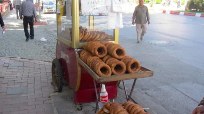 Size simit dolu bir simit arabası verip "git 750 liralık simit sat" desem, kaç saatte bu paralık simit satabilirsiniz?