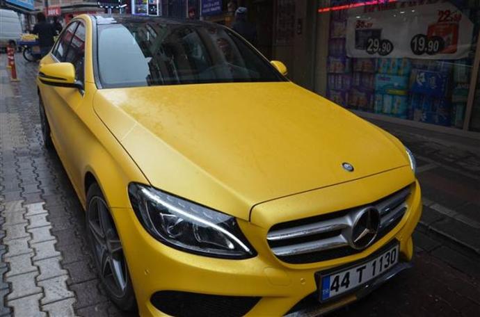 Taksiden Çıkma BMW?