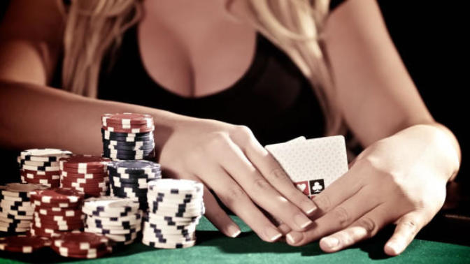 Poker oynamayi sever misiniz?