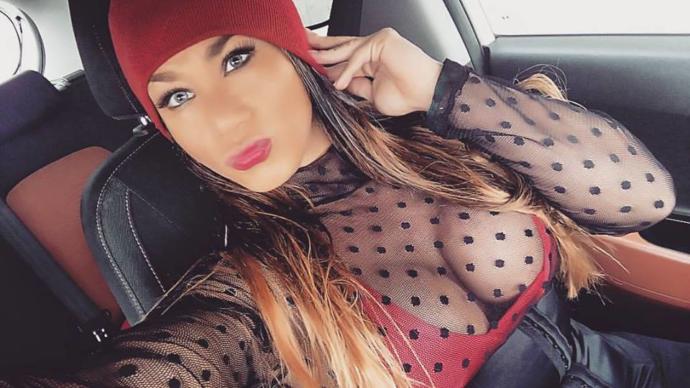 Sizce Bu Kalçalar Seksi Mi?