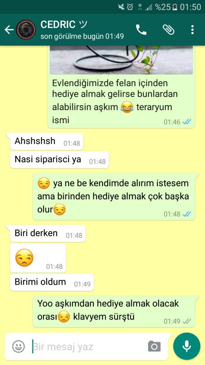 Sizinde böyle tatlı tatlı kıvırdığınız oluyor mu😂?