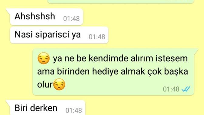 Sizinde böyle tatlı tatlı kıvırdığınız oluyor mu😂?