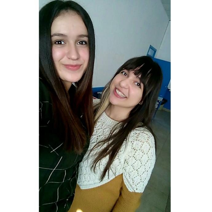 Sizce kısa minyon kızlar mı yoksa uzunlar mı ?