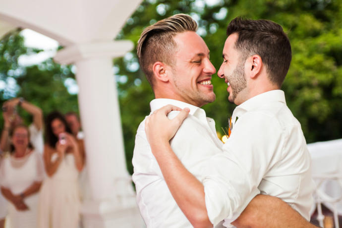 Çok şirin değil mı sizce de bu gaylar?