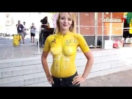 Pantolonsuz gezen kızlar ;) ?