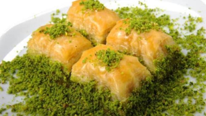 Sizce hangi baklava güzel 😂 ?