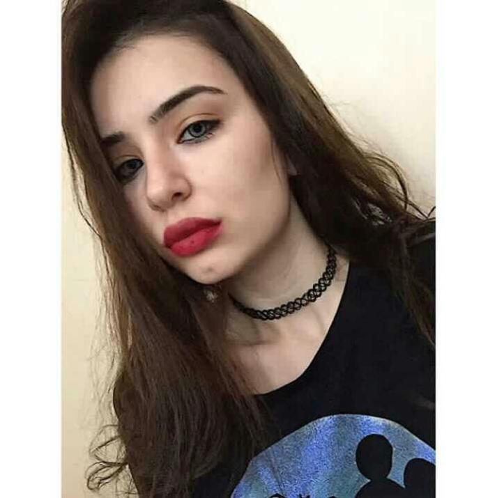hangi kız daha güzel?