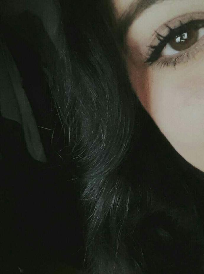 Sulu eyeliner mı kalem mi ??