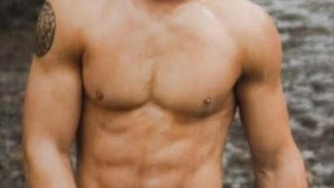 Kızlar, Taylor Lautner Mi Yoksa Barış Arduç Mu?