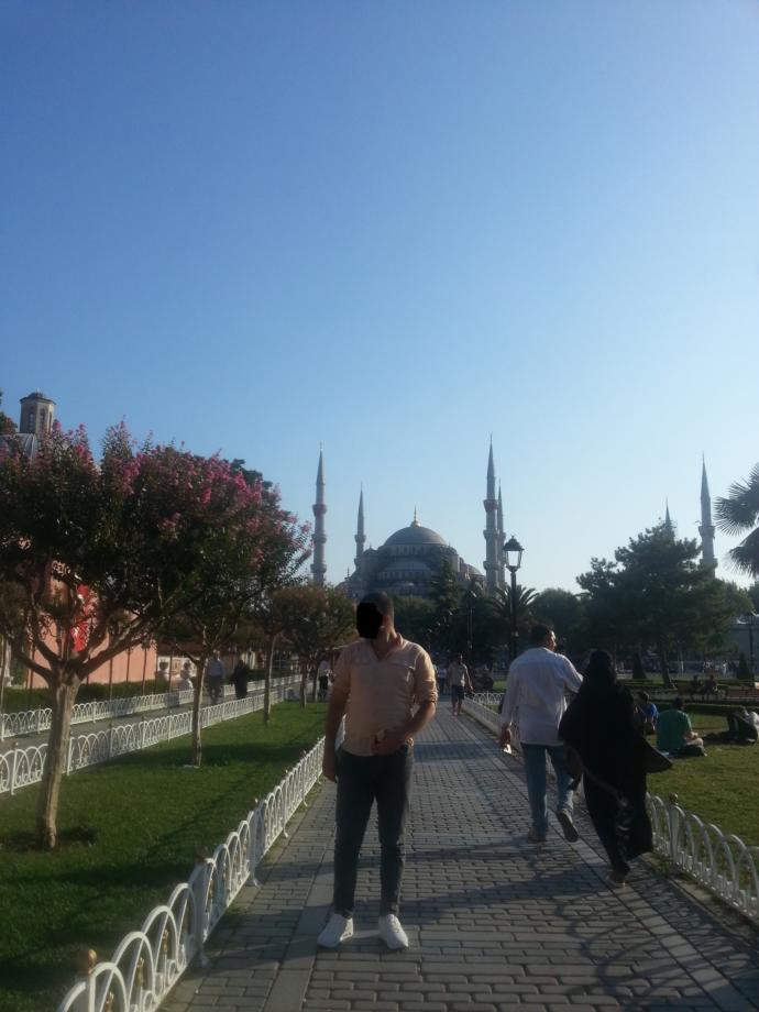 Popom küçük ,Bacaklarım kalın?