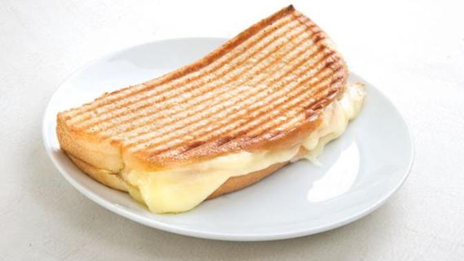 Kaşarlı Tost mu? Sucuklu Tost mu? Karışık Tost mu?