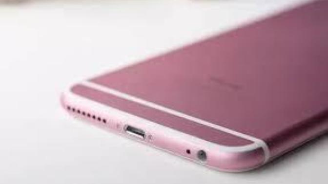 Bir erkek gold rose (altın gül) renk telefon kullanırsa neden arkadaşları dalga geçer?