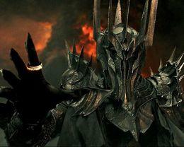 sızce sauron mu woldemort mu daha güçlü (yuzuklerın efendısı vs harry potter) ?