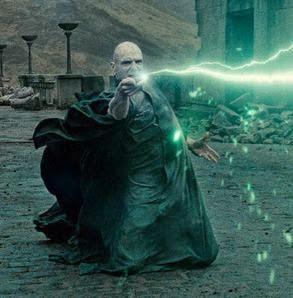 Sızce sauron mu woldemort mu daha güçlü (yuzuklerın efendısı vs harry potter) ?