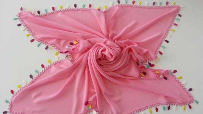 Pembe yazma tığ oyası nasıl?