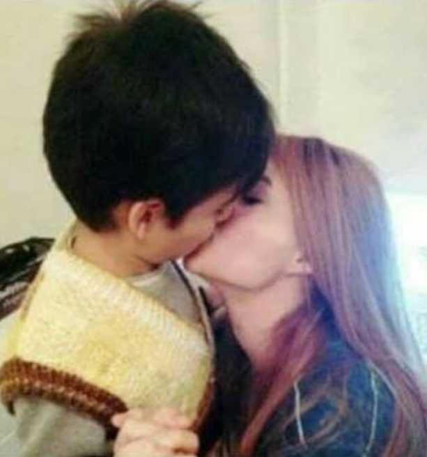 Şu fotoğraftaki rolleri değiştirin. Erkeği 25 yaşında kızı 8 yaşında yapın . Tepkiniz, tepkiler nasıl olurdu ???