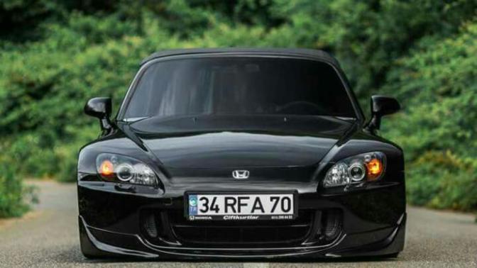 Honda S2000 Hakkında Ne Düşünüyorsunuz?