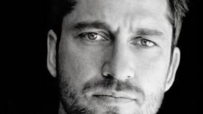 Gerard Butler sizce yakışıklı mı, beğeniyor musunuz?