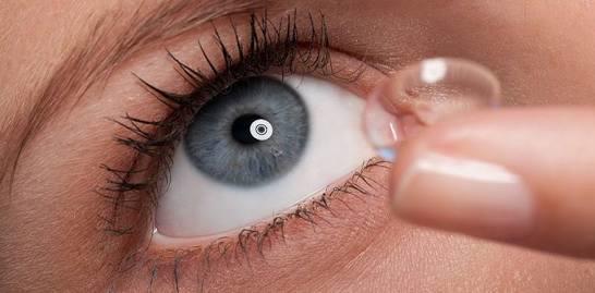 Renkli lens kullanan kızlar hakkında ne düşünüyorsunuz?