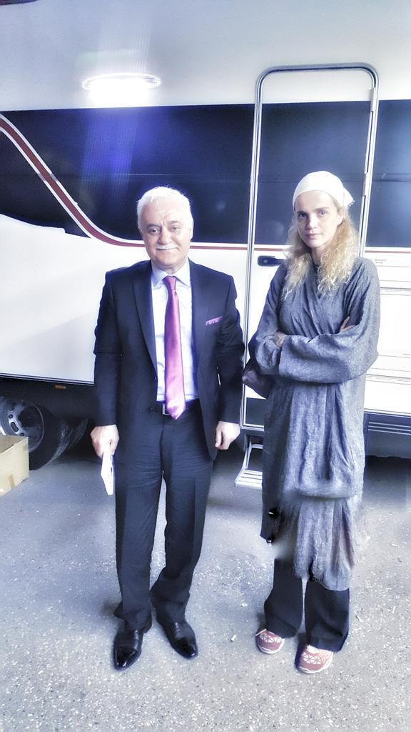 Dis guzellik onemli mi? Tugce Kazaz ile sevgili olur muydunuz?