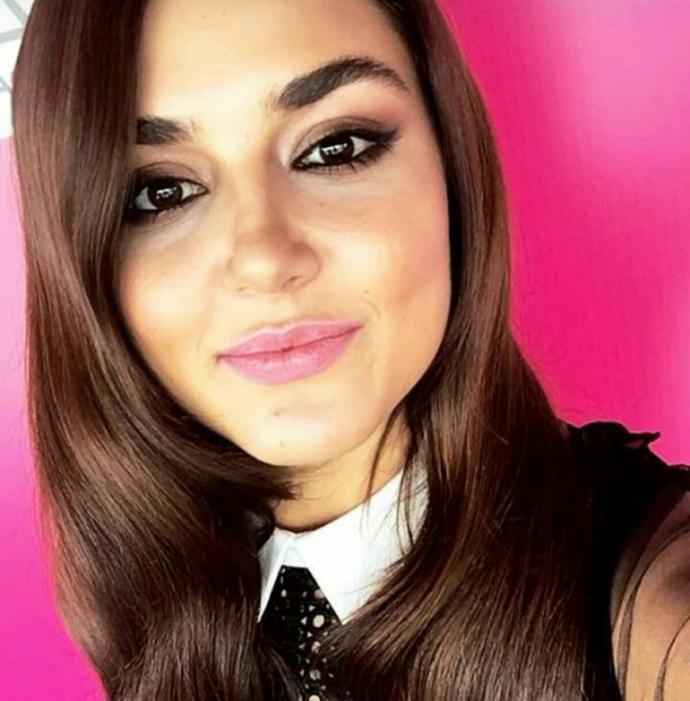 BURCU BİRİCİK Mİ HANDE ERCEL Mİ?