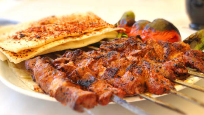 Kebap mı Hamburger mi Pizza mı?