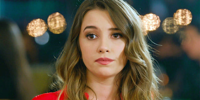 Leyla Lydia Tuğutlu sizce güzel mi?