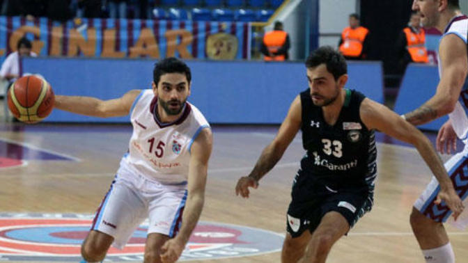 Voleybolcu erkekmi basketbolcu erkekmi daha çekicidir?