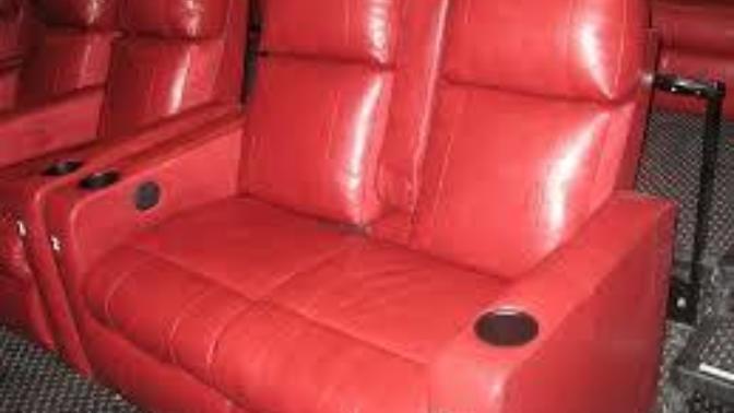 Sinemada sevgilinizle hiç loveseat koltuklarda film izlediniz mi?