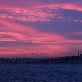 Pembe bulutlar güzel midir 😄?