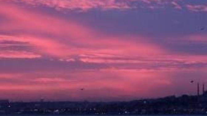 Pembe bulutlar güzel midir 😄?
