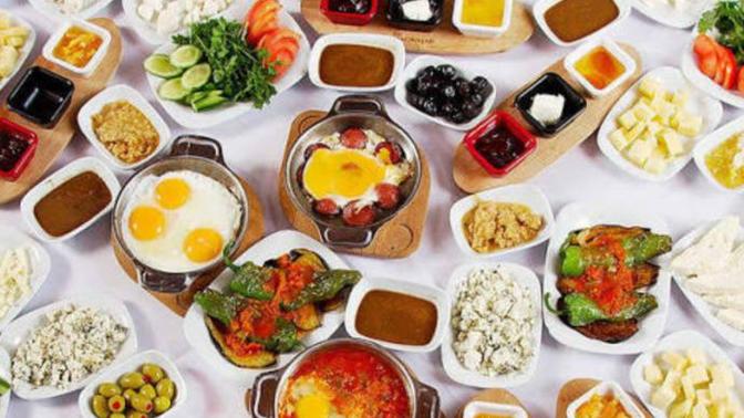 Günaydin yurdumun guzel insanlari en sevdiginiz kahvaltiliklar neler?