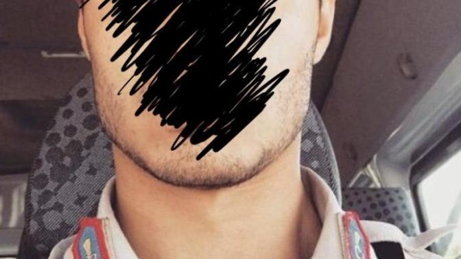 Kahverengi askeri bere?